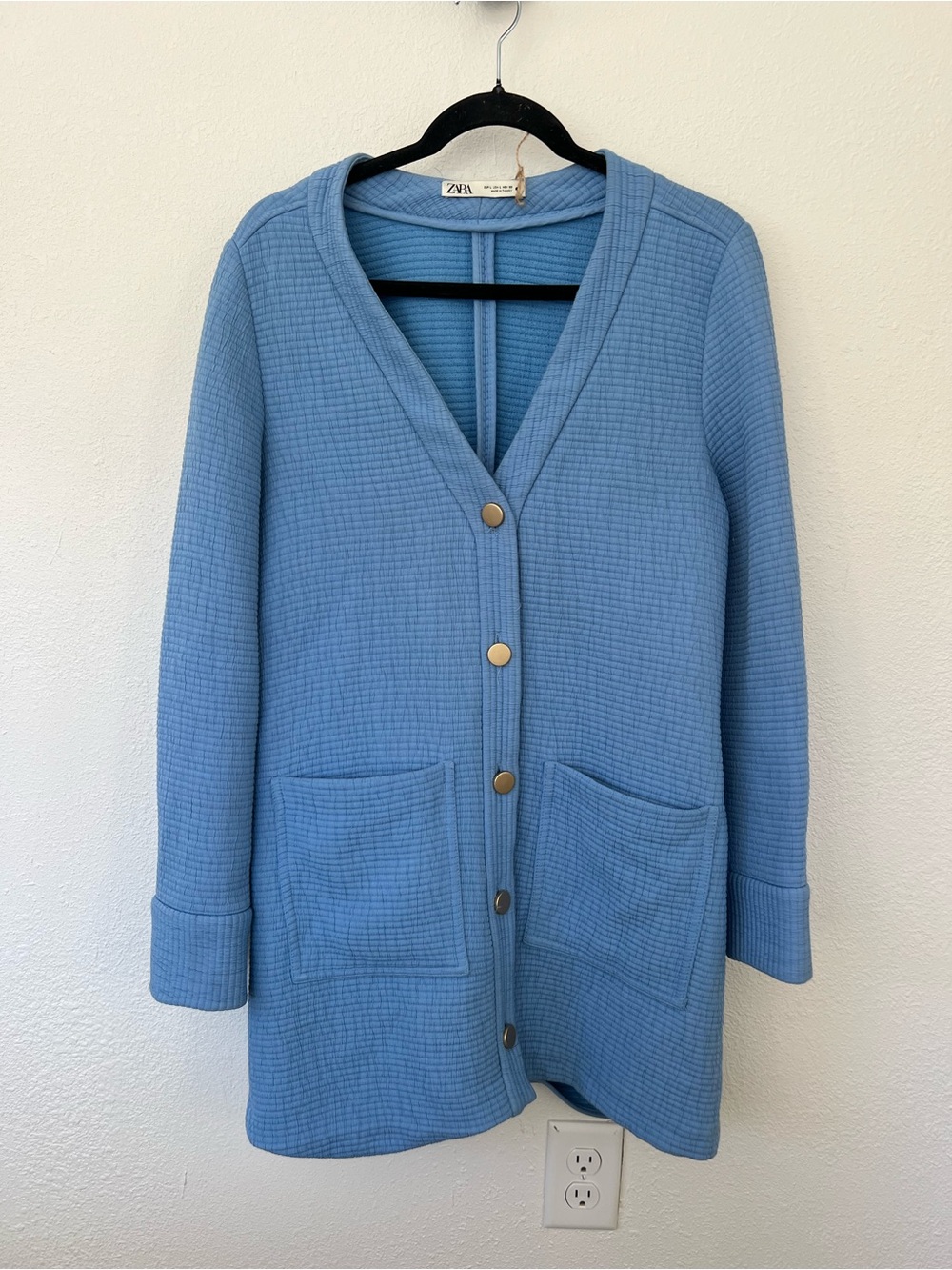 Zara Blue Quilted V‑Neck Button Cardigan Jacket